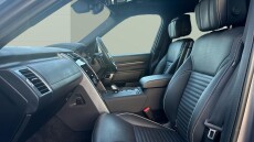 Land Rover Discovery 3.0 D300 Metropolitan Edition 5dr Auto Diesel Station Wagon